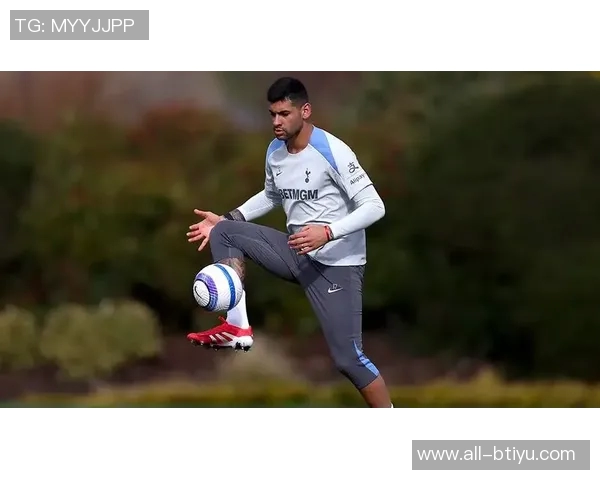 弗兰克确认罗梅罗乌多吉可出战切尔西库卢尚未恢复训练状态